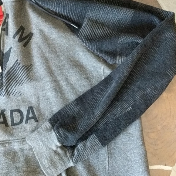 Nike Team Canada Hoodie - Picture 5 of 8